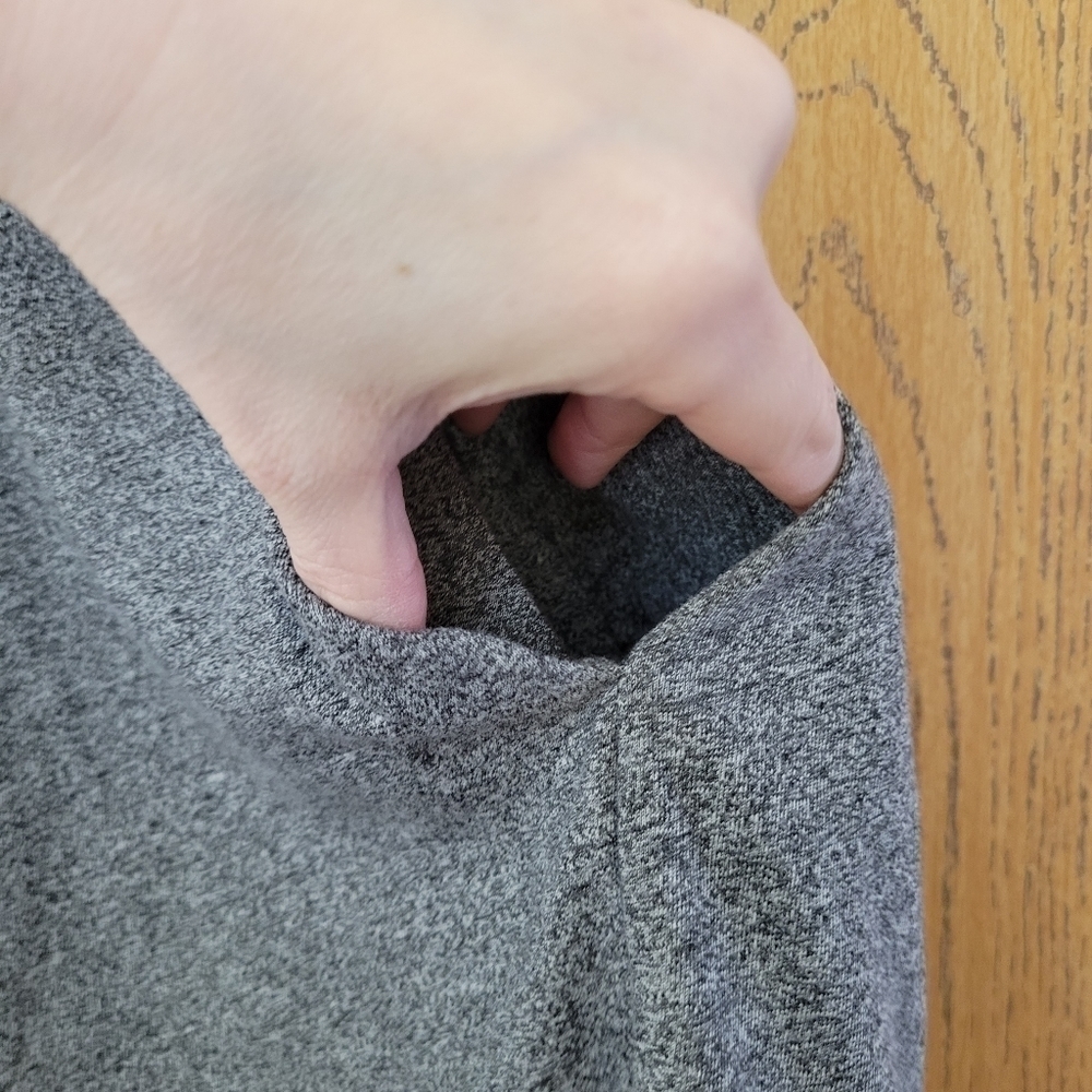 For the Republic grey vneck t-shirt dress with pockets M - Picture 4 of 6